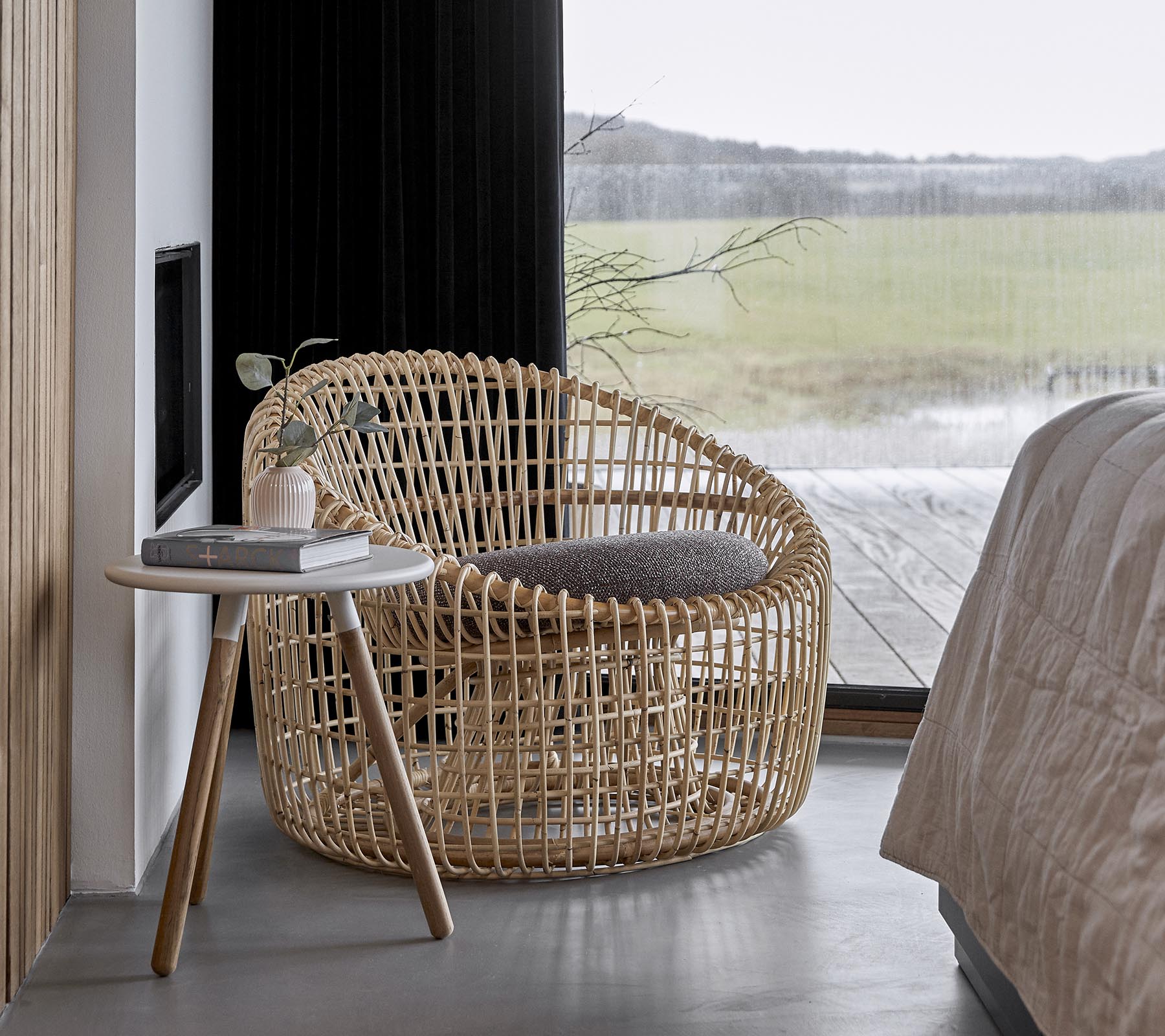 Nest round chair