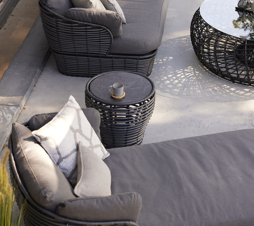 Basket coffee table, small