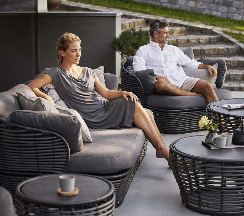 Basket coffee table, large
