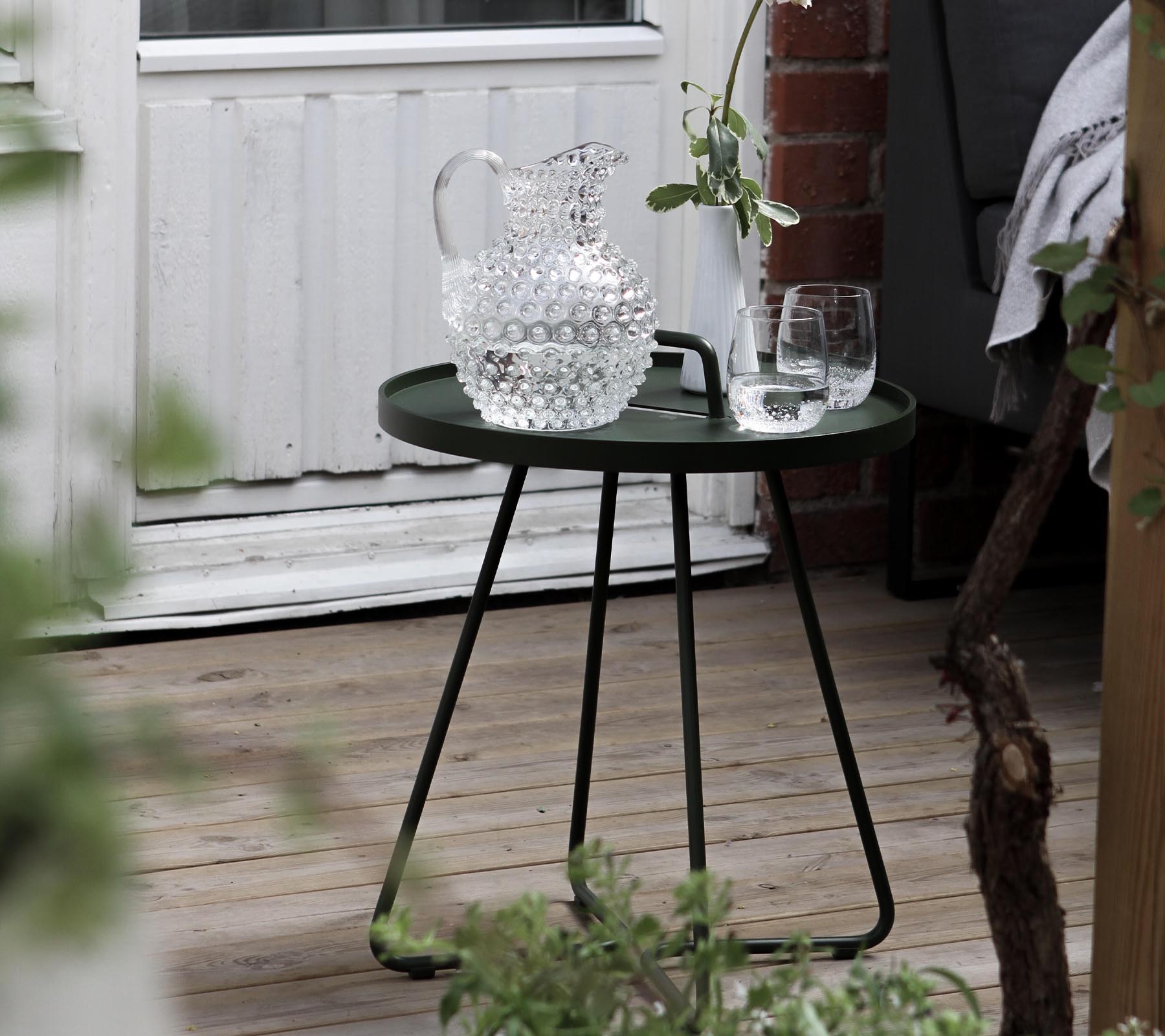 Cane-line On-the-move side table, small - Scandinavian outdoor ...
