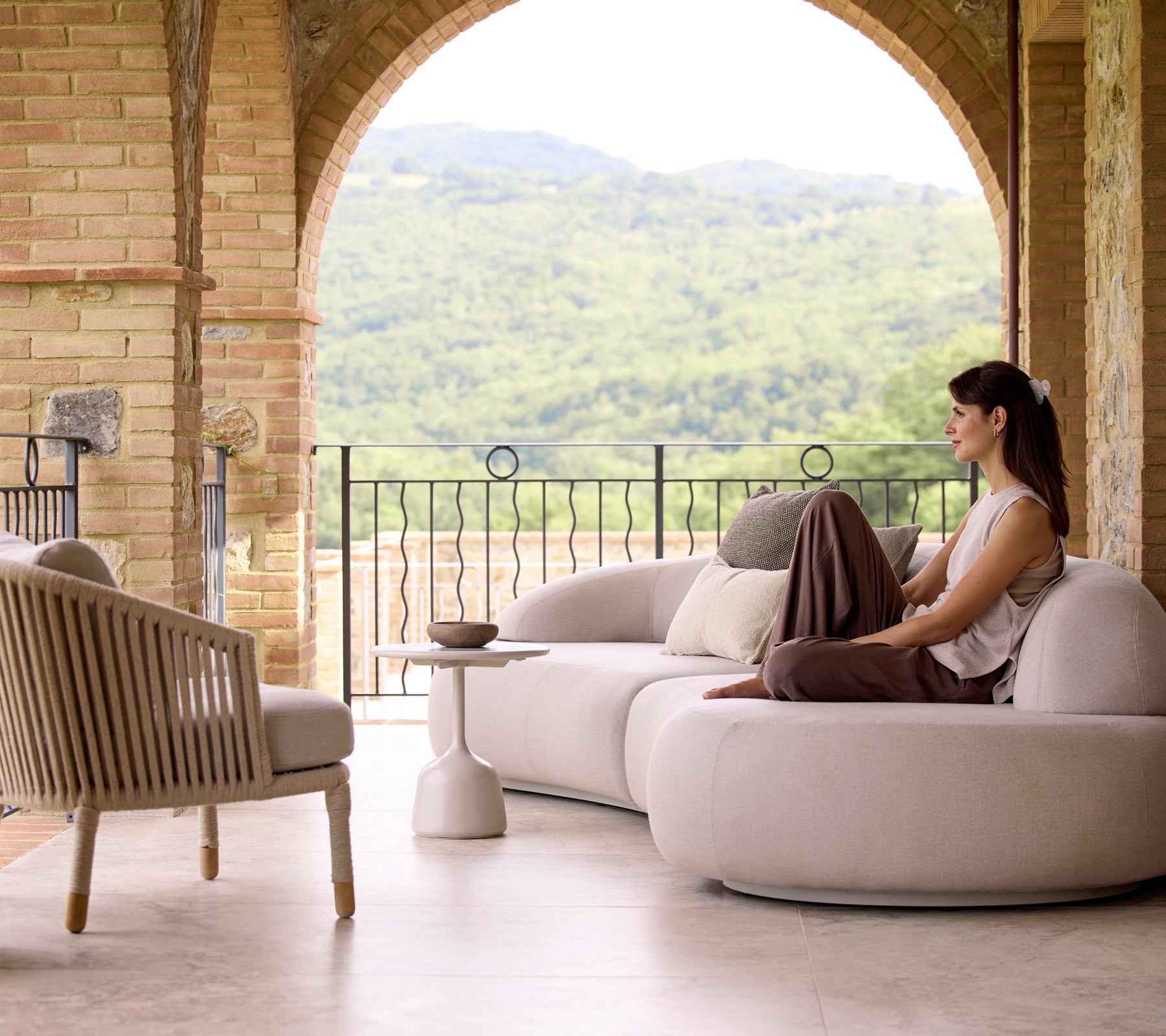 Mellow 5-seater sofa