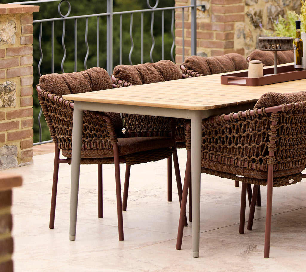 Core dining table, 210x90 cm