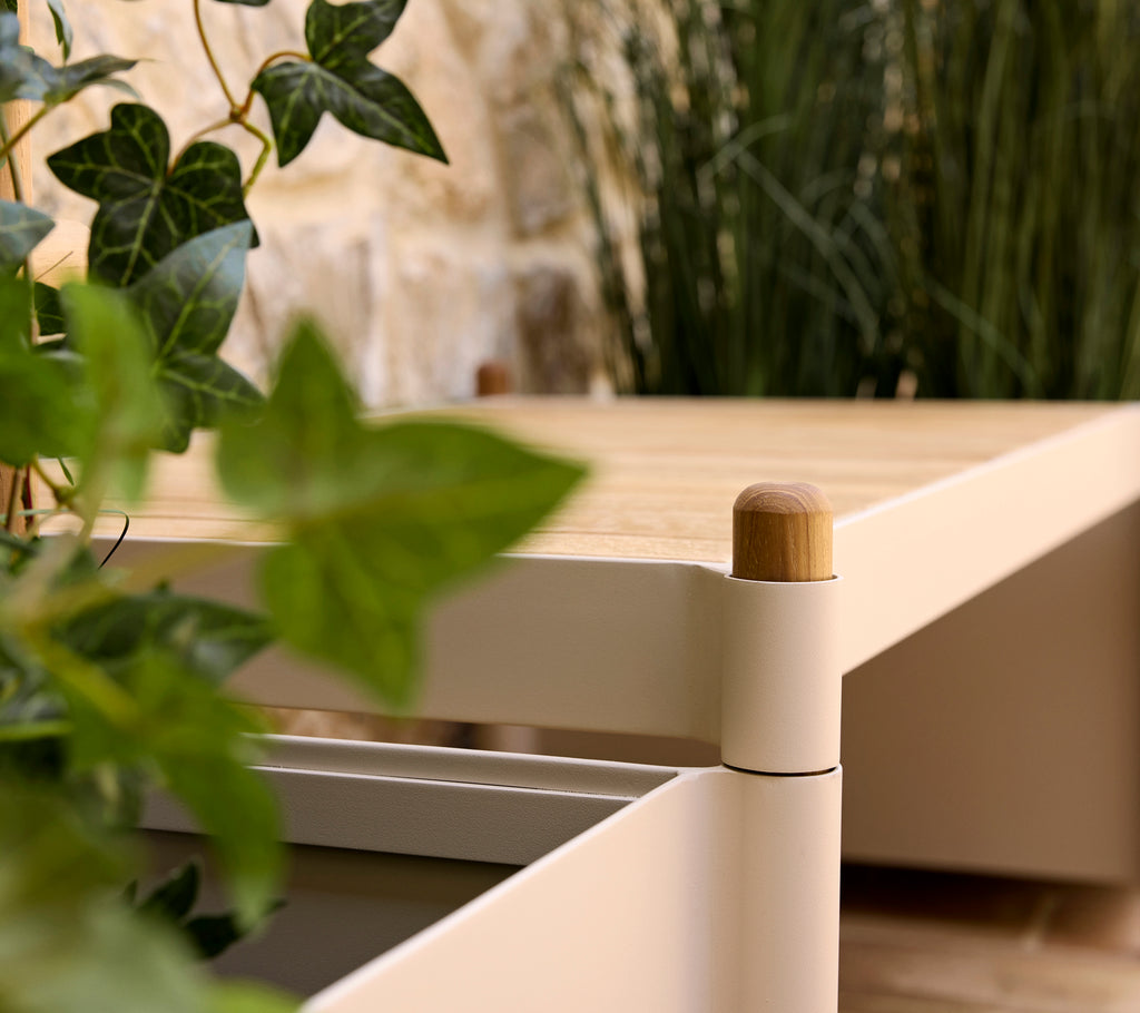 Sticks bench incl. 2 planters