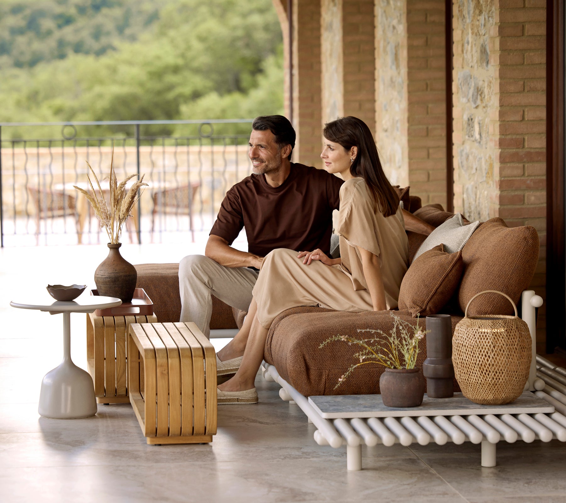 0229×kano - flow line table short - Cane-line Glaze coffee table, small - Exclusive Danish design