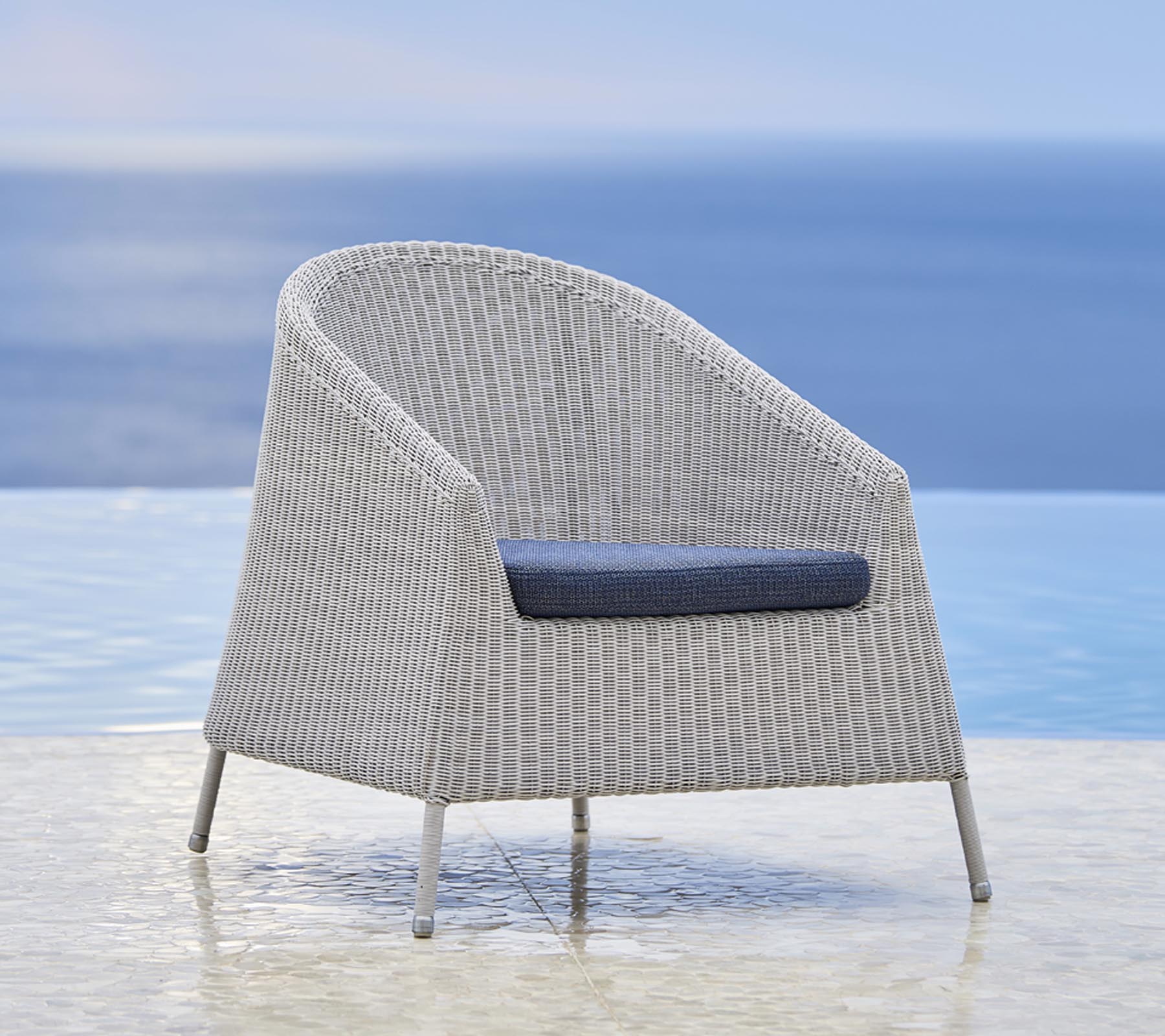 Kingston lounge chair